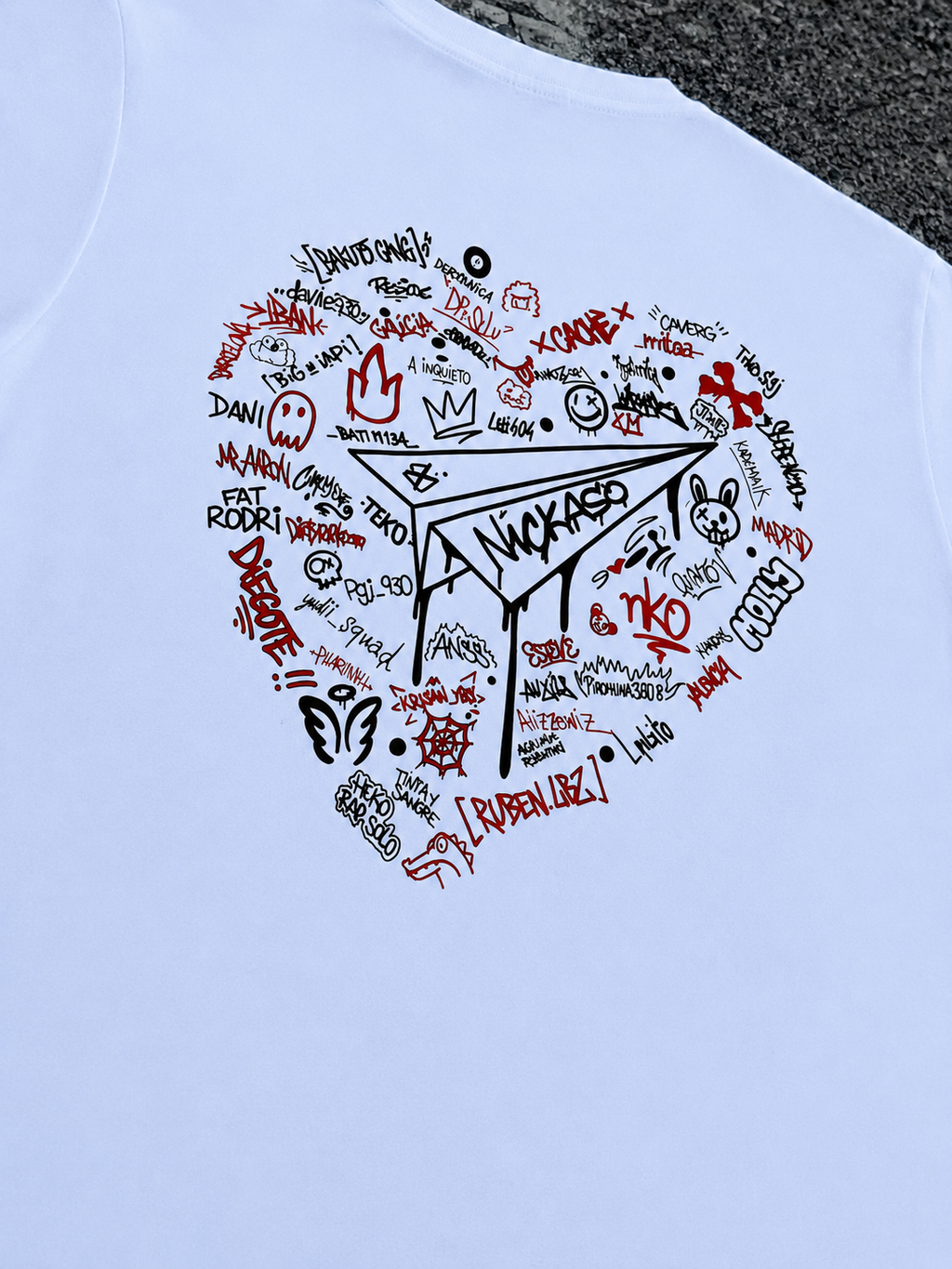 Camiseta Cora Flight