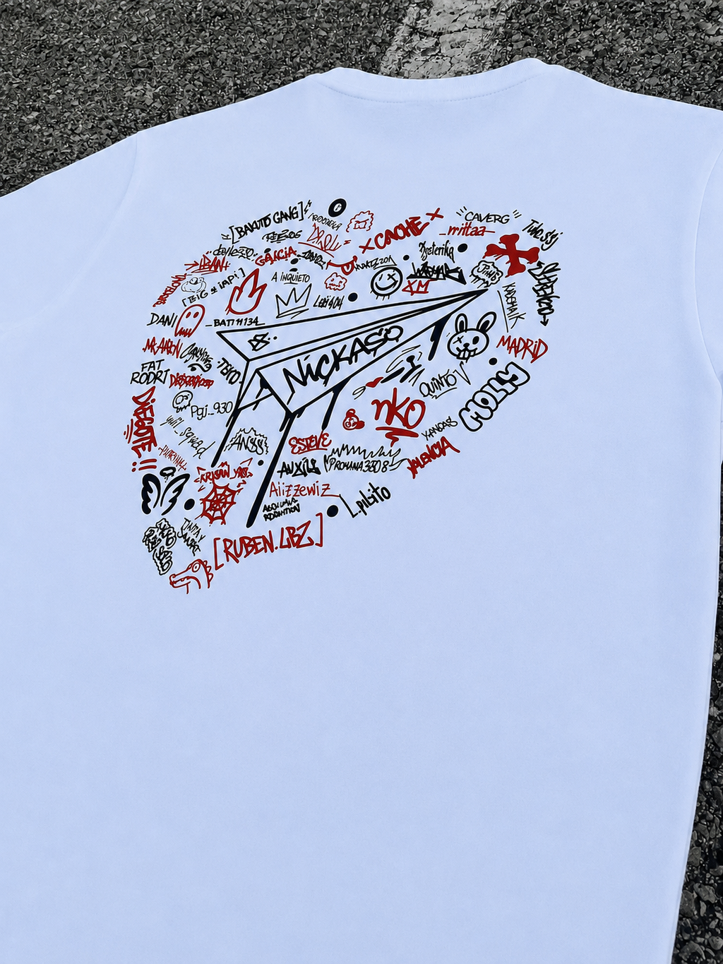 Camiseta Cora Flight